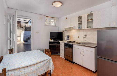 Veljun Primorski Apartment | 2 bedroom beautiful apartment in Senj