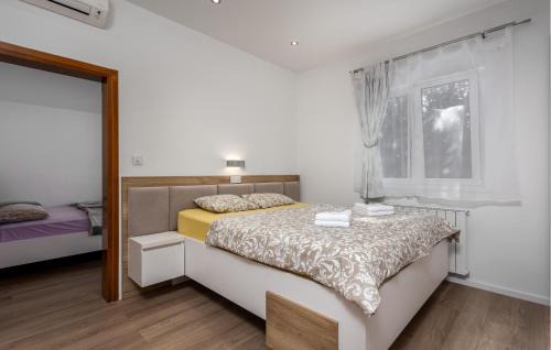 Lopar Apartment | 2 Bedroom Beautiful Apartment In Lopar