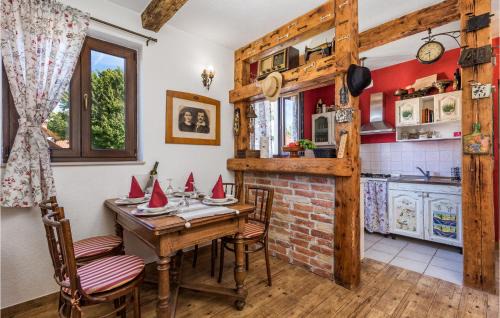 Veljun Primorski House | 2 Bedroom Beautiful Home In Senj