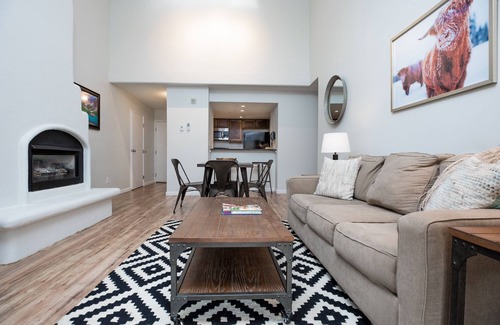 Vail Condo | 2 Bedroom Condo in Vail! Newly Renovated inside the Evergreen Lodge, Unit 609