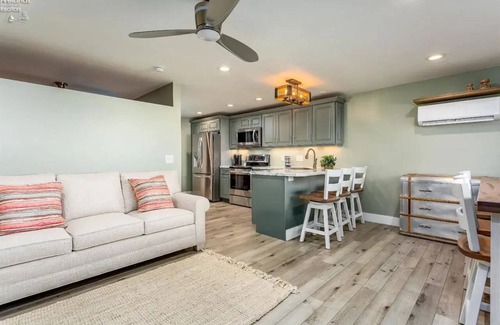 Gypsum Condo | 2-bedroom condo steps away from beautiful Gem Beach