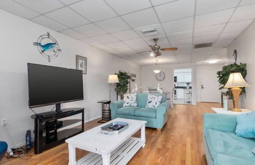 Port Charlotte Condo | 2-bedroom condo in awesome Port Charlotte with WiFi, AC