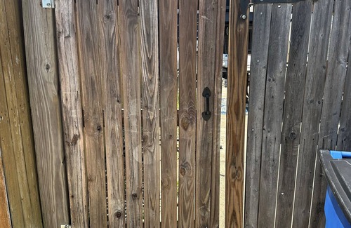 Petworth House | 2 Bedroom DC Stay w/Private Patio + Outdoor Games
