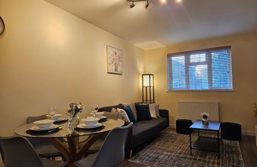 Reading Apartment | 2 Bedroom Flat Western Elms Free Parking
