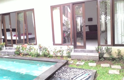 Penestanan House | 2 bedroom for family pool villa