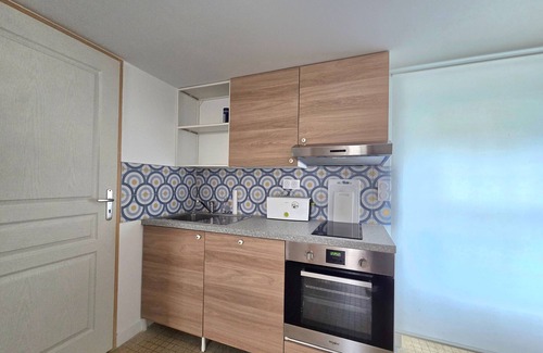 Saint-Brevin-les-Pins House | 2-Bedroom Apartment with Private Garden Near Beach