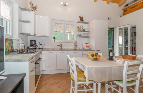 Novi Vinodolski House | 2 bedroom gorgeous home in Klenovica