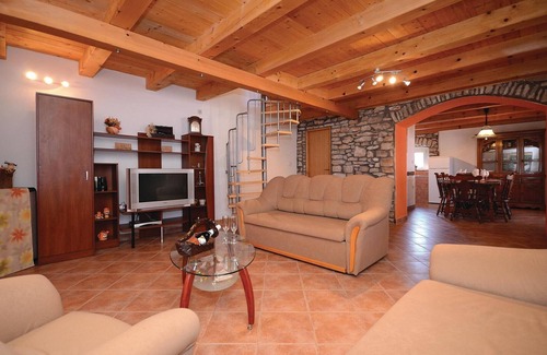 Sajini House | 2 bedroom gorgeous home in Barban