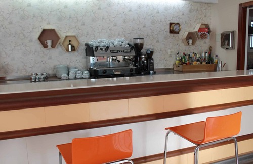 Cangas Apartment | 2 Bedroom ground floor apartment with garden