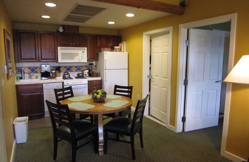 South Lake Tahoe Resort | 2 Bedroom Hilton Vacation Club Lake Tahoe Resort