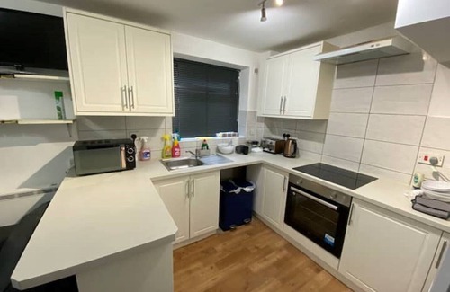 Manchester House | 2 Bedroom home near Uni and walking dis to Stadium
