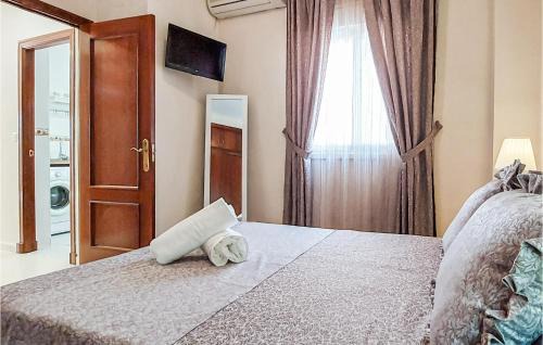 Chipiona Apartment | 2 Bedroom Lovely Apartment In Chipiona