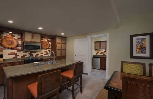 Florida Central Atlantic Coast Resort | 2 Bedroom - Marriott's Lakeshore Reserve - Full Resort Access