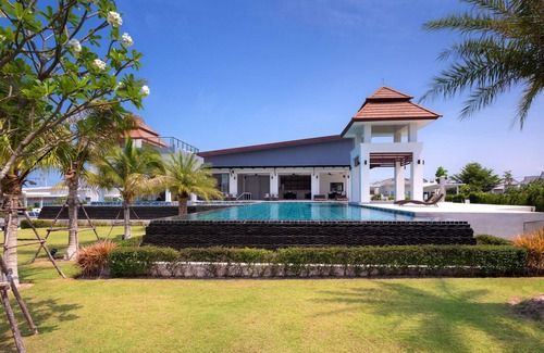 Khao Tao Villa | 2 Bedroom Pool Villas