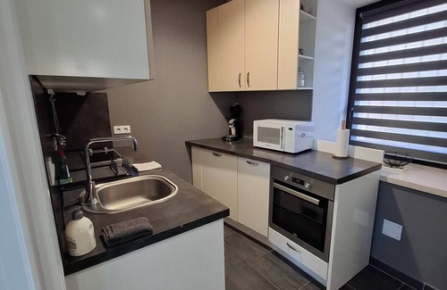 Damery House | 2 bedroom private vacation home in damery