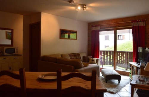 Les Houches Apartment | 2 bedroom Ski and Summer apartment in Les houches.