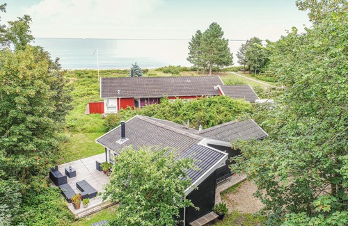 Saksild Strand House | 2 bedroom stunning home in Odder