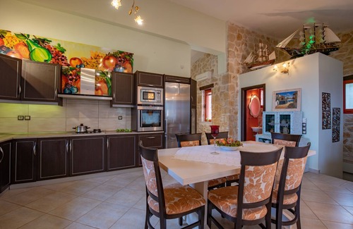 Skinaria Villa | 2 Bedroom Villa, Agios Nikolaos, Zakynthos