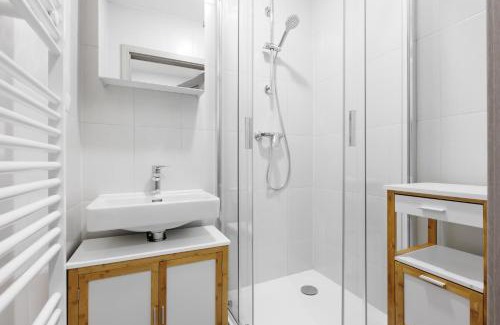Prague 4 Apartment | 2 bedrooms apartment near the metro