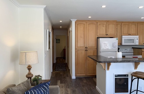 Mission Beach Condo | 2 BR on Jersey Ct Just Steps to The Beach