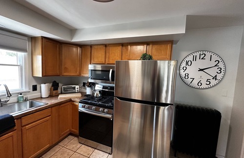 West End Apartment | #2 Chestnut new lovely 2BR Apt 0.5 mile to Cooperstown All Star Village