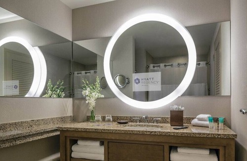 Florida Central Atlantic Coast Hotel | 2 Connecting Suites at a 4.5⭐️ Hotel