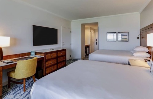 Florida Central Atlantic Coast Hotel | 2 Connecting Suites at a 4.5⭐️ Hotel