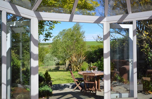 Ventnor Cottage | 2 Farm Cottages - a cottage that sleeps 4 guests in 2 bedrooms