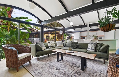 Mid City South House | 2 mi from LSU! Midcentury Modern Luxury W/Game Room - Sleeps 10