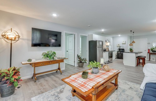 West Haven Apartment | 2 Mi to Beach, Shared Yard Space: West Haven Apt!