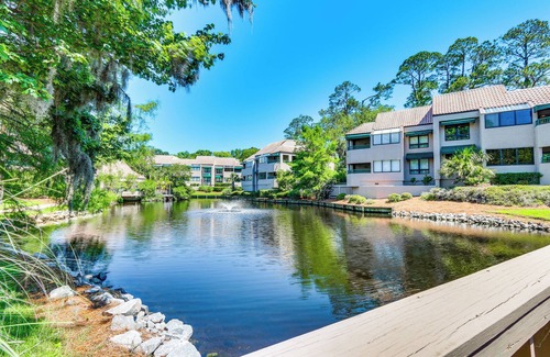 Palmetto Dunes Apartment | 2 Mi to Beach: Hilton Head Condo w/Pool!