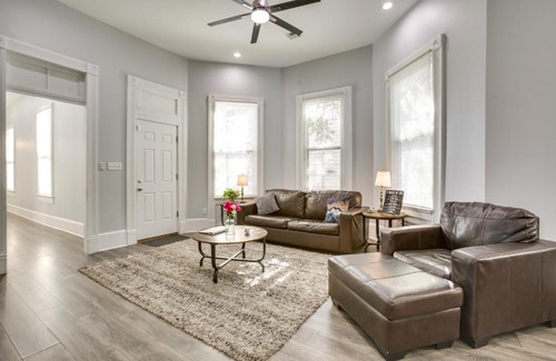 Esplanade Ridge House | 2 Mi to French Quarter Walkable NOLA Home