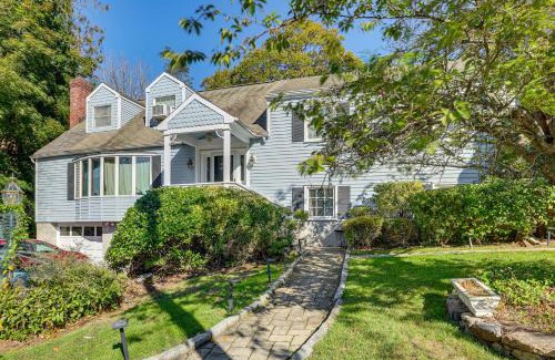 Greenwich Apartment | 2 Mi to NYC Train Greenwich Apt with River View