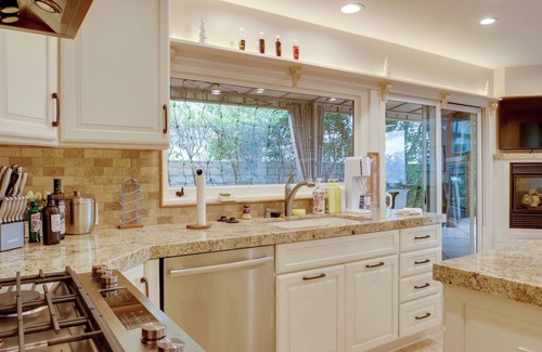 Westlake Village House | 2 Mi to Promenade at Westlake: Mtn-View Haven!