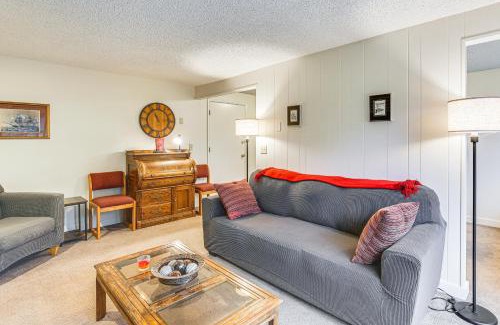 Southeast Eugene House | 2 Mi to University of Oregon Pet-Friendly Abode