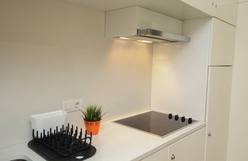 Bonfim Apartment | 2 minutes from the city center. Equipped apartment with Wifi, AirC and balcony