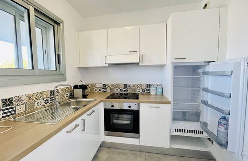 Villeneuve Loubet Beach Apartment | 2 Pièces Neuf 4ème Étage Marina Baie des Anges
