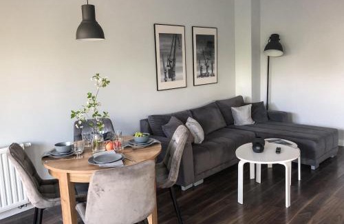 Nowy Port Apartment | 2 pokoje, blisko morza, ogródek, garaż, kameralne