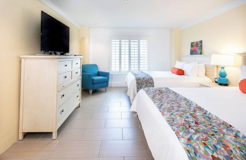 Christiansted Hotel | 2 Queen Rooms w/Sea Views | Balcony Stay Near the Beach & Waterfront Fun