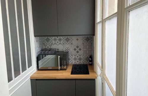 L'Europe Apartment | 2-room apartment 42m2 in the 8th arrondissement near Parc Monceau