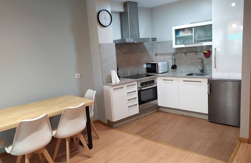 Marin Apartment | 2 ROOM APARTMENT CENTRO DE MARIN (NEXT TO THE NAVAL SCHOOL)