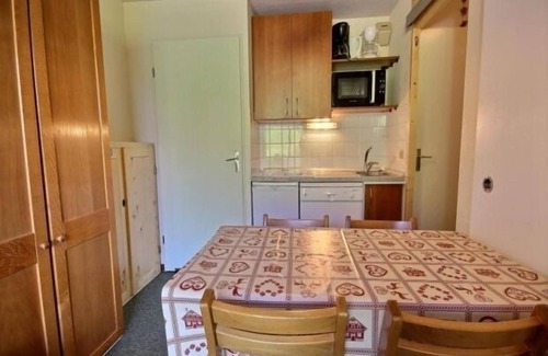 Plagne Soleil Apartment | 2-room apartment at the foot of the slopes with terrace and ski lockers