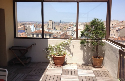 La Castellane Apartment | 2-room Castellane on the top floor with large quiet terrace