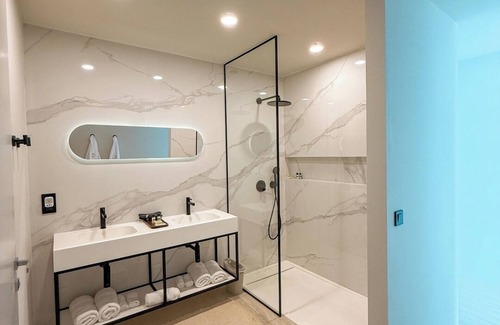 Bellevue Hotel | 2 rooms ocean view and jacuzzi | Villa 9