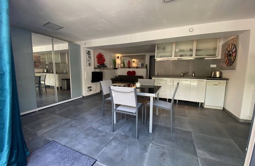 Sausset-les-Pins House | 2 rooms on the ground floor of a renovated villa