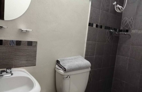 Downtown Queretaro Apartment | 2 single rooms, and 1 double room with their private bathroom, kitchen.microwave