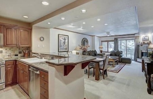 Beaver Creek Resort | 2 St. James Place Resort & Spa, Pool, Hot Tub, Ice Rink, Ski