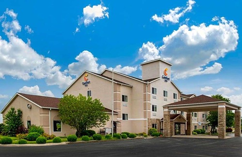 Warren Hotel | 2-Star Hotel ∙ Comfort Inn Warren I-69