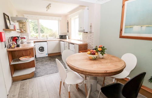 Ashington House | 2 THOMPSONS BUILDINGS, pet friendly, with a garden in Morpeth