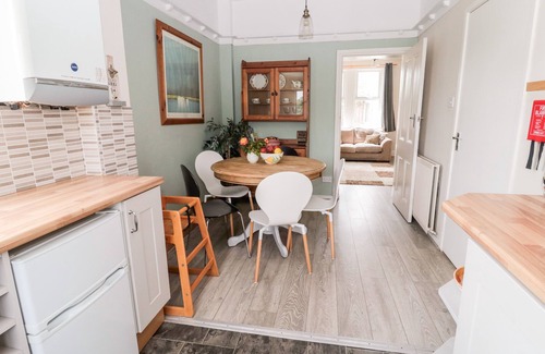 Ashington House | 2 THOMPSONS BUILDINGS, pet friendly, with a garden in Morpeth